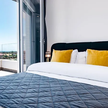Jg35d - Modern 2br With Terrace