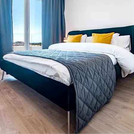 Apartment Jg35d - Modern 2br With Terrace *